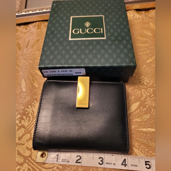 GUCCI BLACK WALLET - Picture 5 of 10